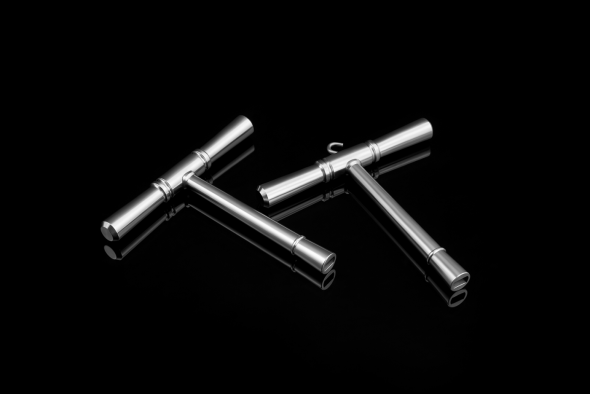 Stimmschlüssel mit Eisengriff in T-Form für Wirbel mit Flachkopf
