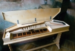 Das gebundene süddeutsche hexagonale Clavichord anonym, um 1600